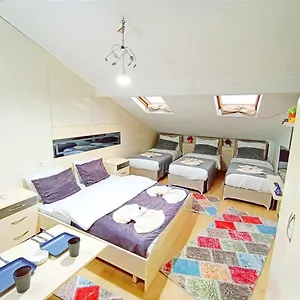Taksim Center House Апарт-отель